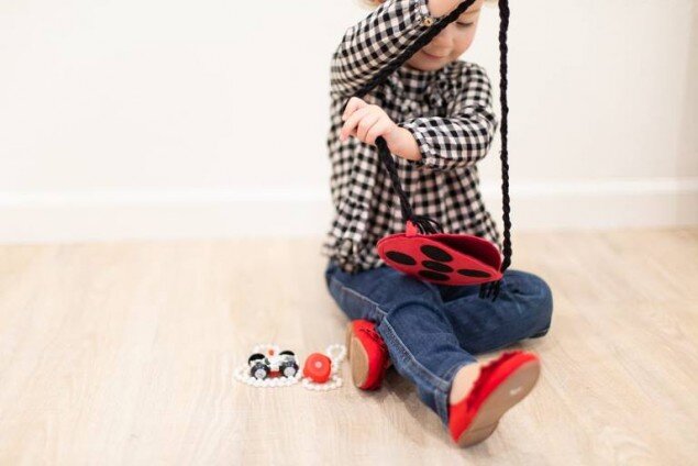    Сумочка   
Источник: «Lovely indeed»