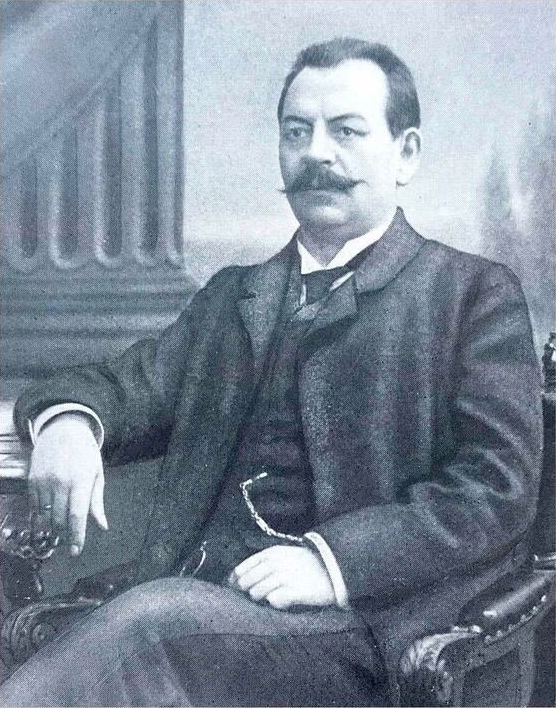 Осип Андреевич Мончаловский (1858-1906) – галицко-русский общественный деятель, журналист, публицист, историк. Один из основателей Русской народной партии (1900). Наиболее известные произведения: «Житье и деятельность Ивана Наумовича» (1899), «Живые вопросы» (1900), «Краткая грамматика русского языка» (1902), «Петр Великий в Галицкой Руси» (1903), «Участие малороссов в общерусской литературе» (1904), «Главные основы русской народности» (1904). Его работа «Положение и нужды Галицкой Руси» (1903) была конфискована австрийскими властями. Выступал с резкой критикой лагеря украинофилов («Литературное и политическое украинофильство», Львов, 1898) и идеологическим обоснованием идей галицко-русского движения («Святая Русь», Львов, 1903). Ознакомившись с анонимной брошюрой «Самостоятельная Украина», изданной во Львове (её автором был Николай Михновский), Мончаловский выпустил ответную работу под названием «Мазепинство». В 1886 году перешёл из униатства в Православие и был участником комитета по строительству первого за многие годы православного храма в Галиции – Свято-Георгиевской церкви во Львове (1896-1900).