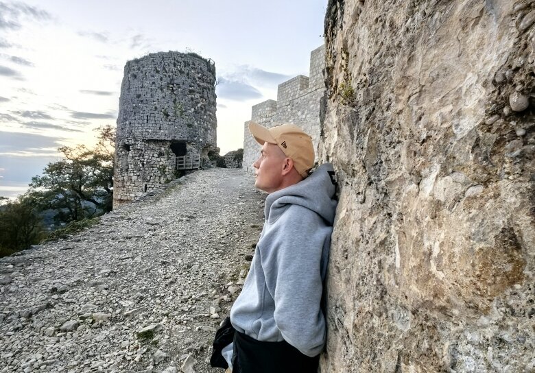 В этом месте много энергии.