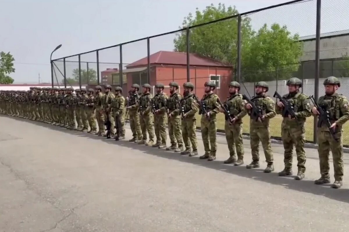    Подразделение «Ахмат» из подготовленных бойцов создали в ГУ МЧС РФ по Чечне