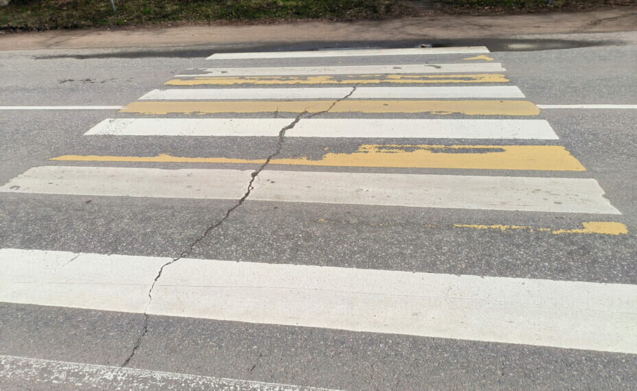    В документах указано, что объемы работ по обновлении разметки «невозможно определить». Maksim Konstantinov/Global Look Press