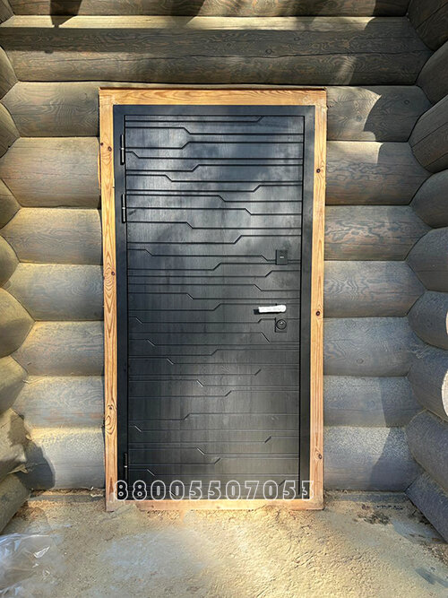 Входная дверь с пластиковой панелью Egger