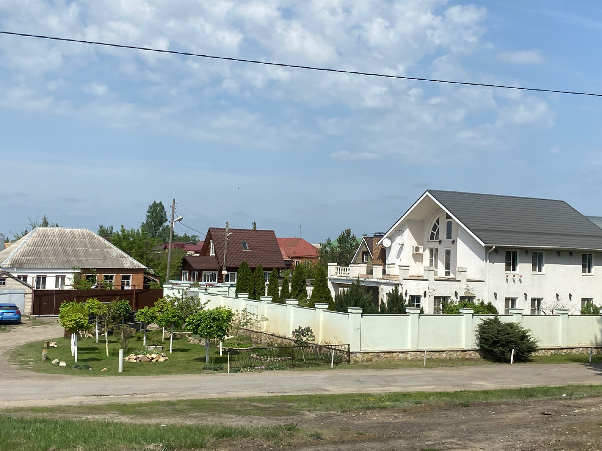 Изнываем от жары в плацкарте поезда Санкт-Петербург - Новороссийск.  Рассказываю о поездке и о поезде | ОтЛичная Жизнь | Дзен