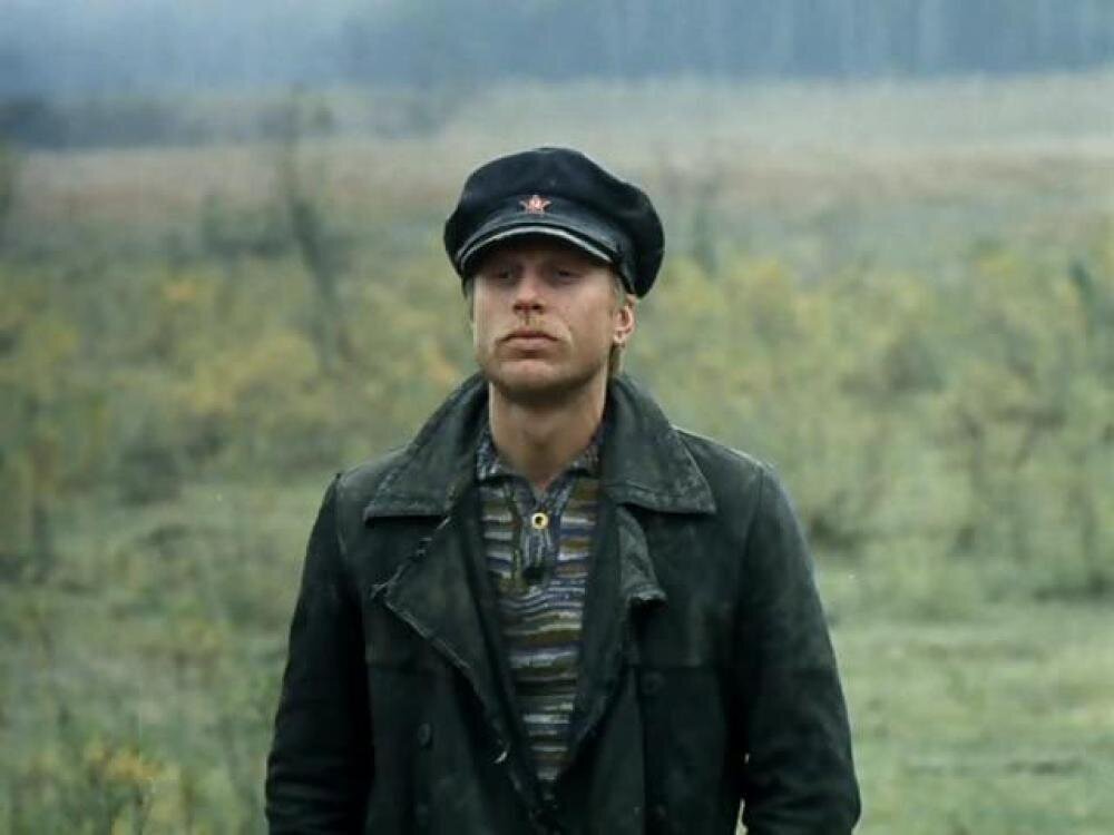 "Свой среди чужих, чужой среди своих"