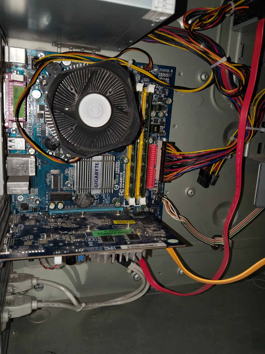 Сборка с Материнской платой Gigabyte