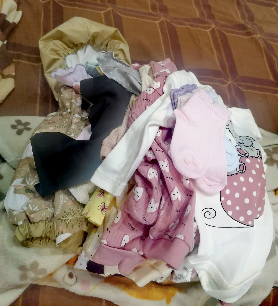 Основная партия вещей приехала... 