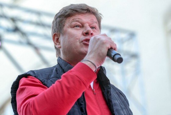    Дмитрий Губерниев