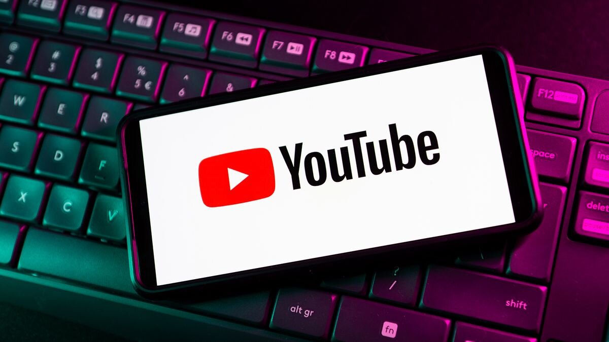 YouTube тестирует новый рекламный формат при постановке видео на паузу |  OVERCLOCKERS.RU | Дзен