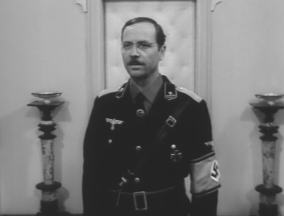 Шарфюрер СС. Кадр из сериала