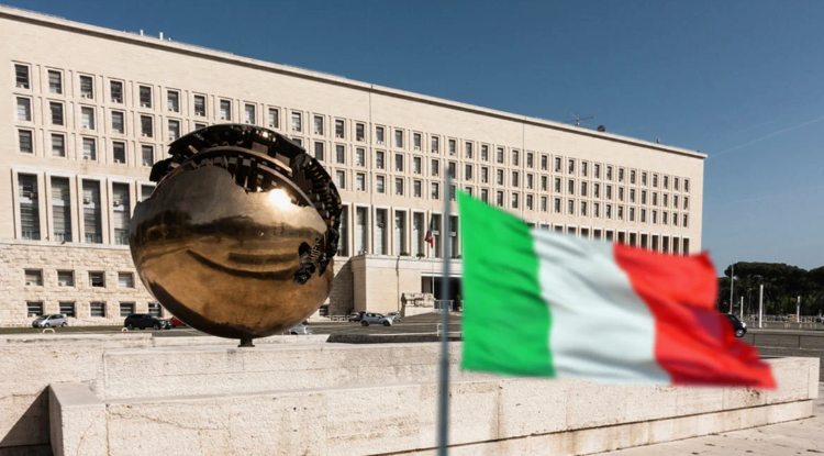 Итальянцам придется попрощаться в российской дочкой "Аристона" навсегда (фото с сайта profile.ru)