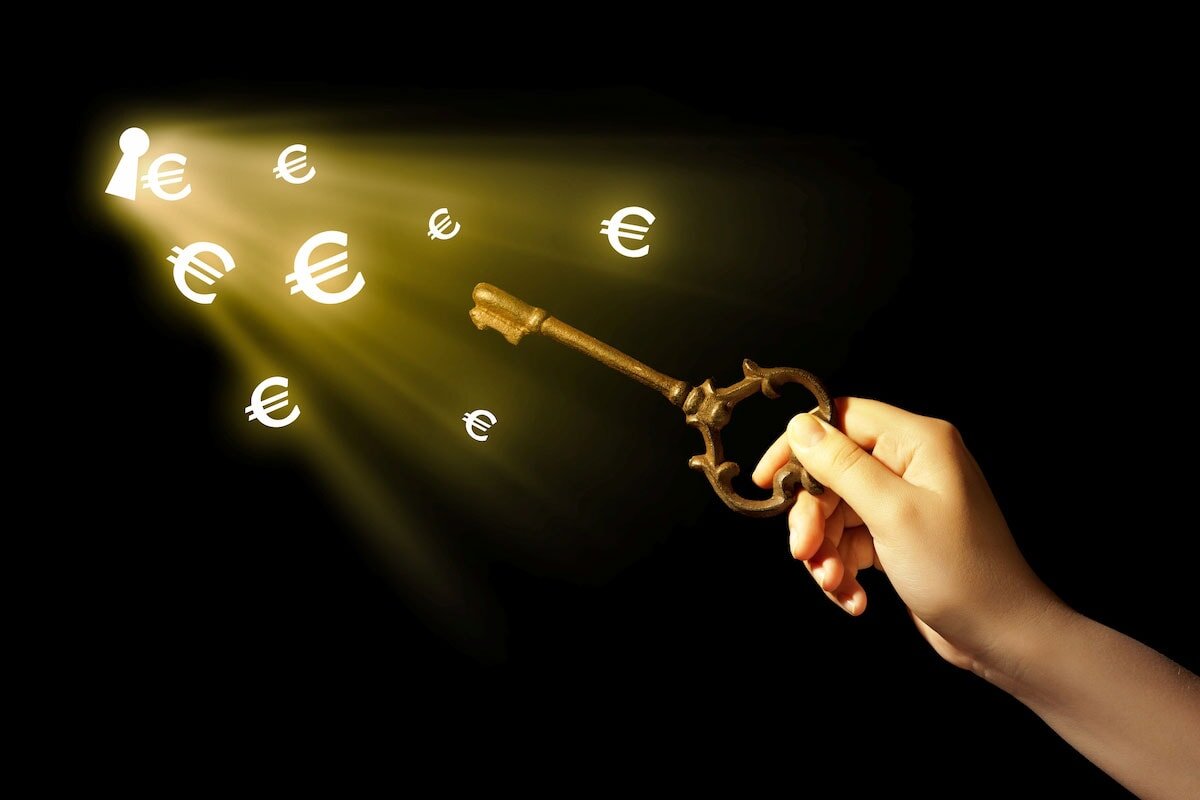 Ключ к успеху: Почему саморазвитие – ваше богатство будущего | ПРО УСПЕХ