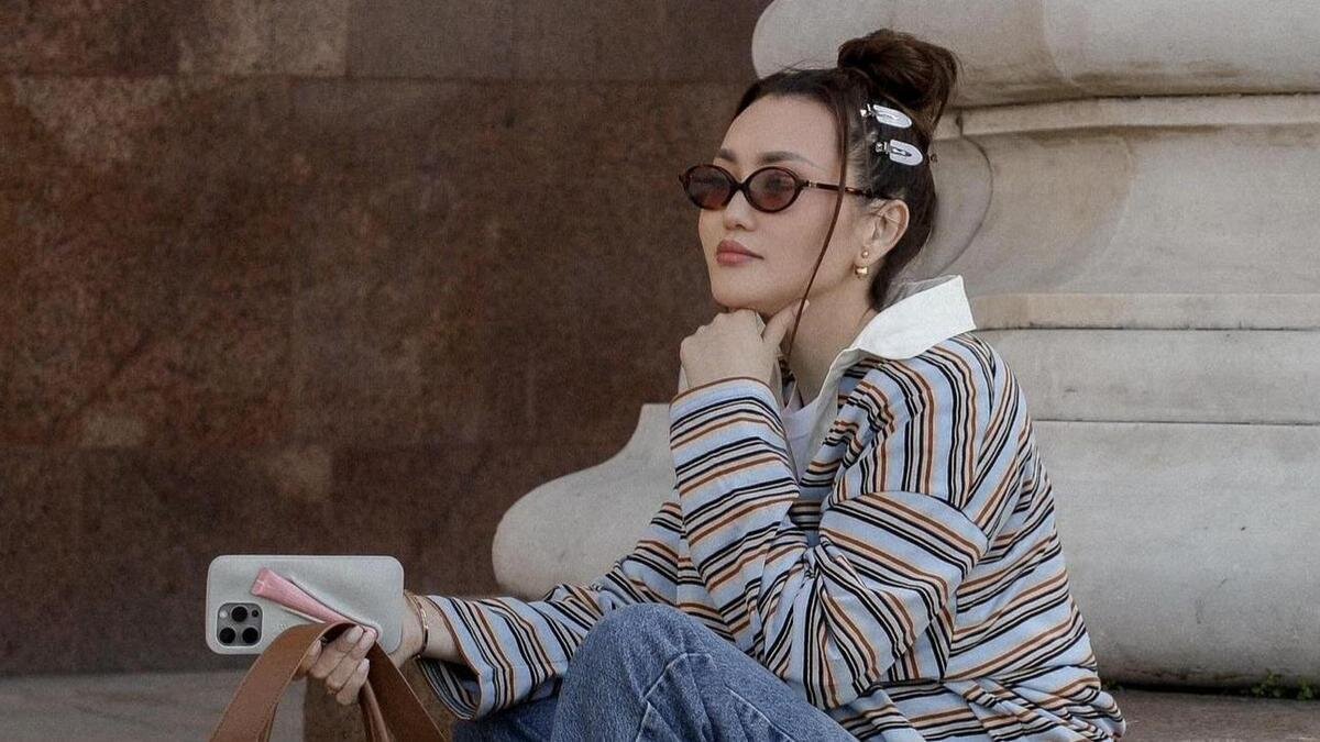    Ерке Есмахан:instagram.com/erke_esmahan