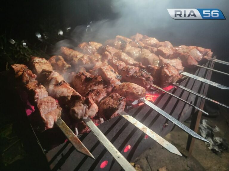   Вкусно и безопасно: оренбуржцам рассказали, как правильно выбрать мясо для шашлыка Белов Михаил Александрович