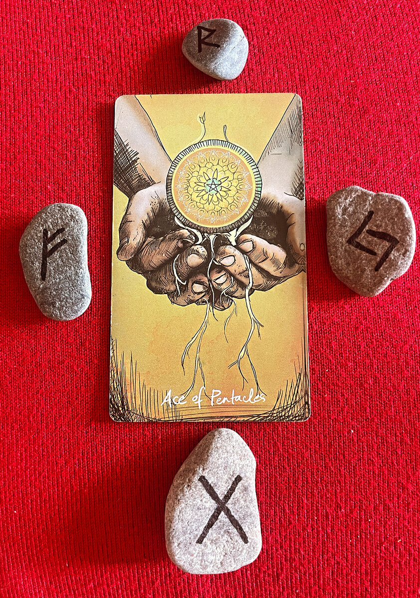 Постоянный энергообмен: отдавая - получаем, получая - отдаем.♾️