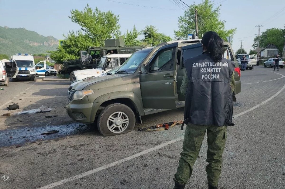 Там же ОМОН стоял!» В КЧР разыскиваемые бандиты снова напали на пост ДПС |  АиФ – Северный Кавказ | Дзен