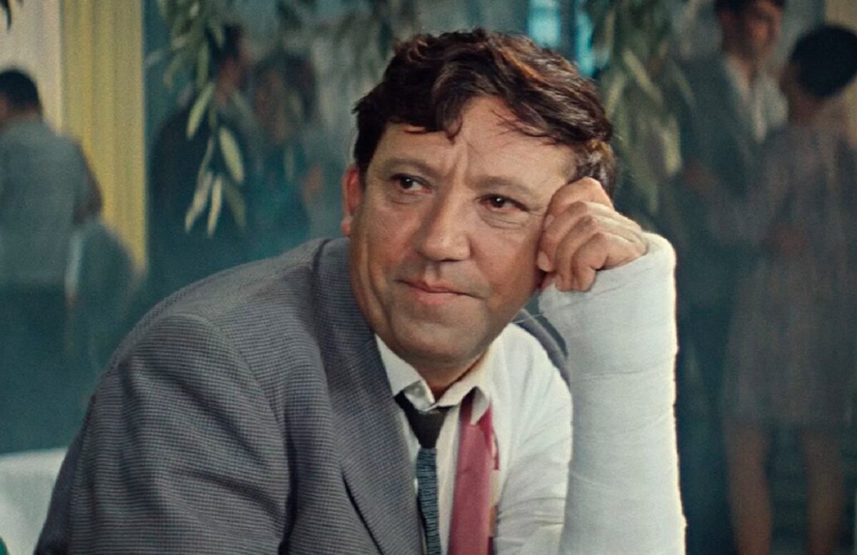    В главной роли Леонид Гайдай изначально видел только Юрия Никулина