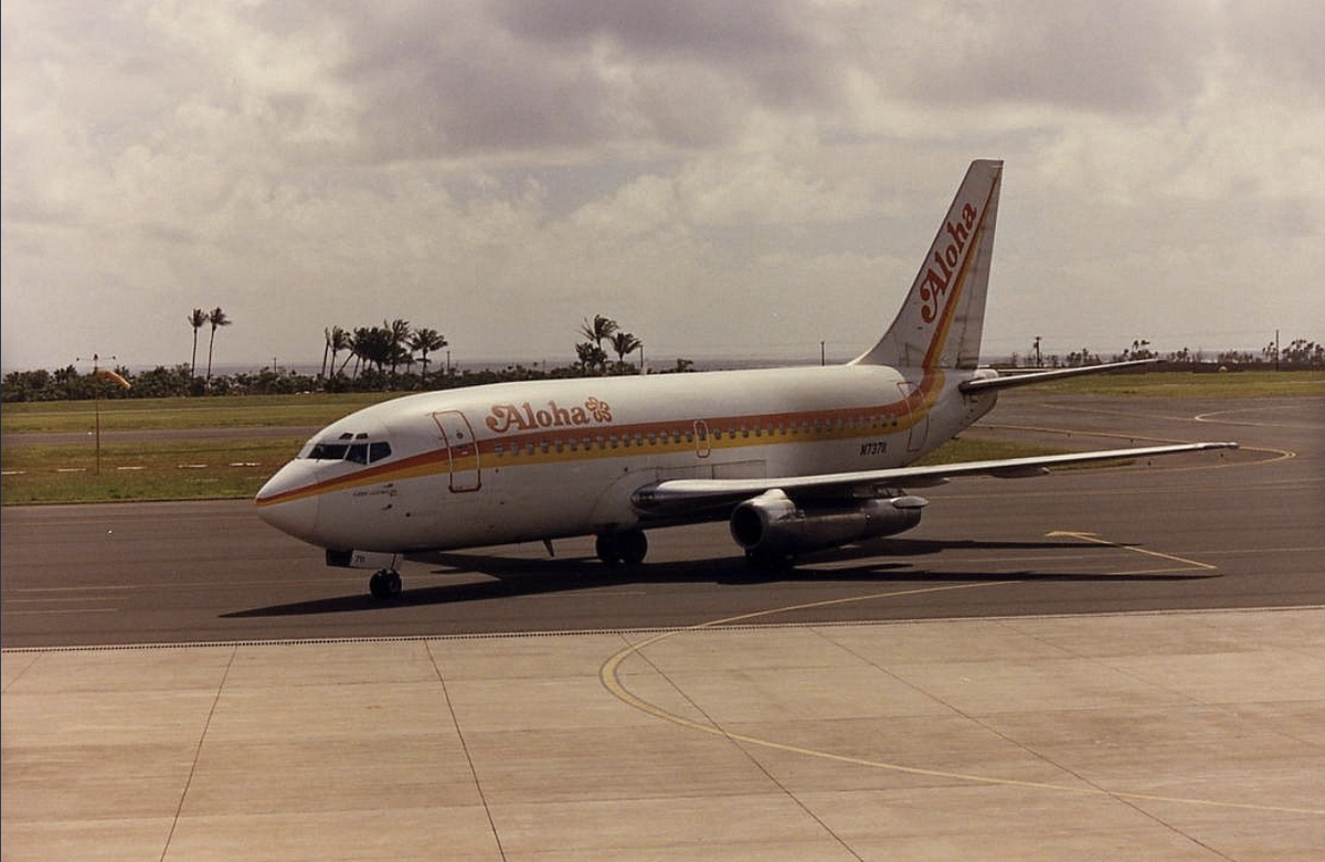 Б737 200. Боинг 737 200. Боинг 737 1967. Boeing 737-297.