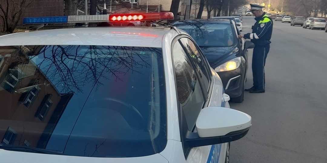 Что делать водителю, если он пил безалкогольное пиво и его остановил инспектор ГИБДД. Ответ автоюриста