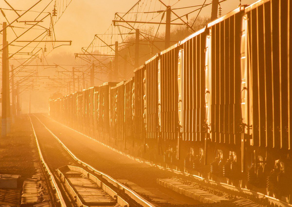 вагоны конечно были другие, а это просто красивая фотография Алексея Задонского