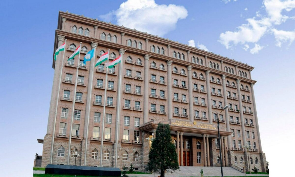 ЗДАНИЕ МИДА ТАДЖИКИСТАНА. ФОТО С САЙТА MFA.TJ