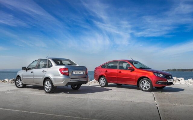 Lada Granta (Фото: АвтоВАЗ)