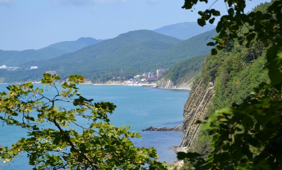 Село агой фото. Агой Туапсе. Поселок Агой Краснодарский край. Поселок Агой пляж.