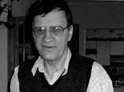 Александр дик биография личная жизнь Трудный 2021-й год Даниила Страхова: за 8 месяцев потерял отца, мать и работу в 