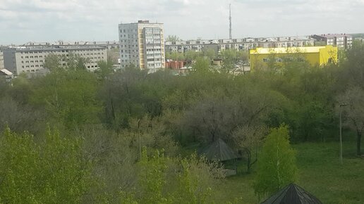 Обзор города Рудного из окна больницы
