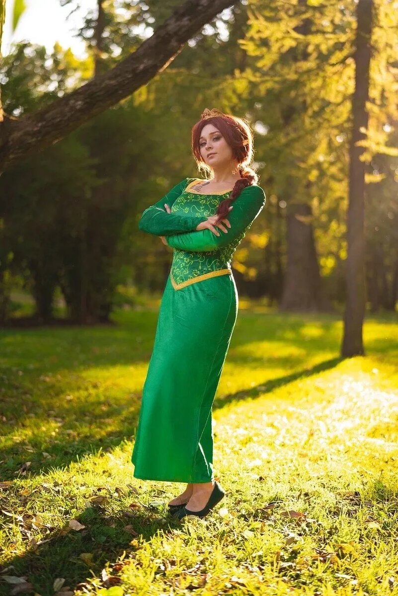 Косплей на Фиону из «Шрека. Косплеер: Felibelka. Источник фото: vk.com/felibelkacosplay   📷