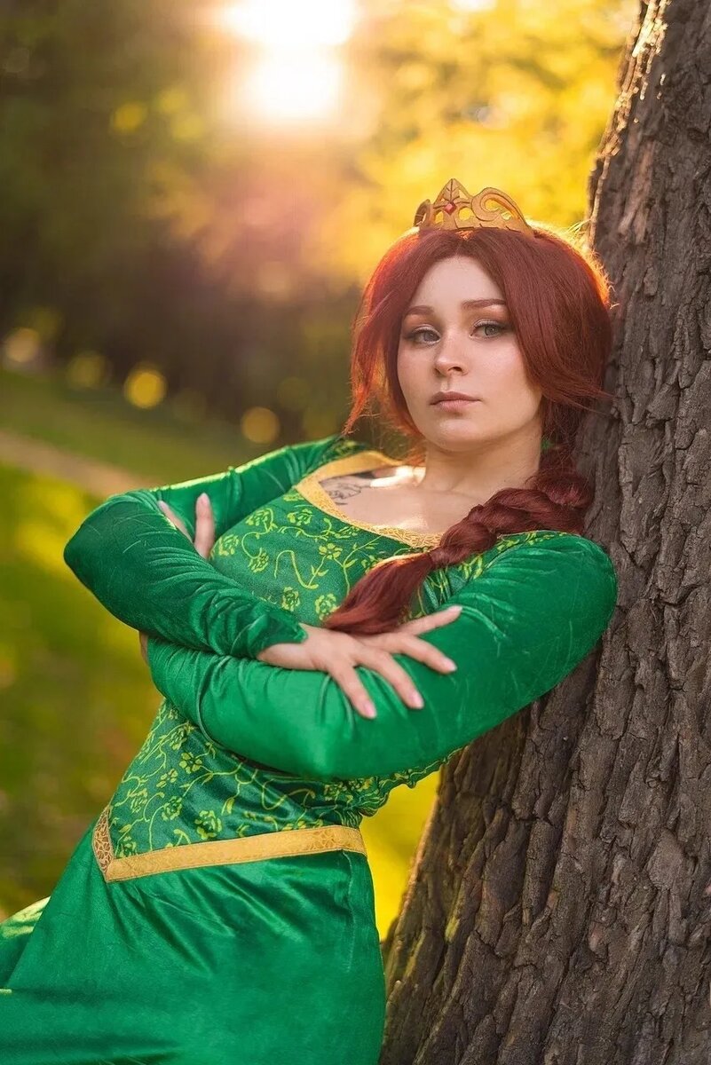 Косплей на Фиону из «Шрека. Косплеер: Felibelka. Источник фото: vk.com/felibelkacosplay   📷
