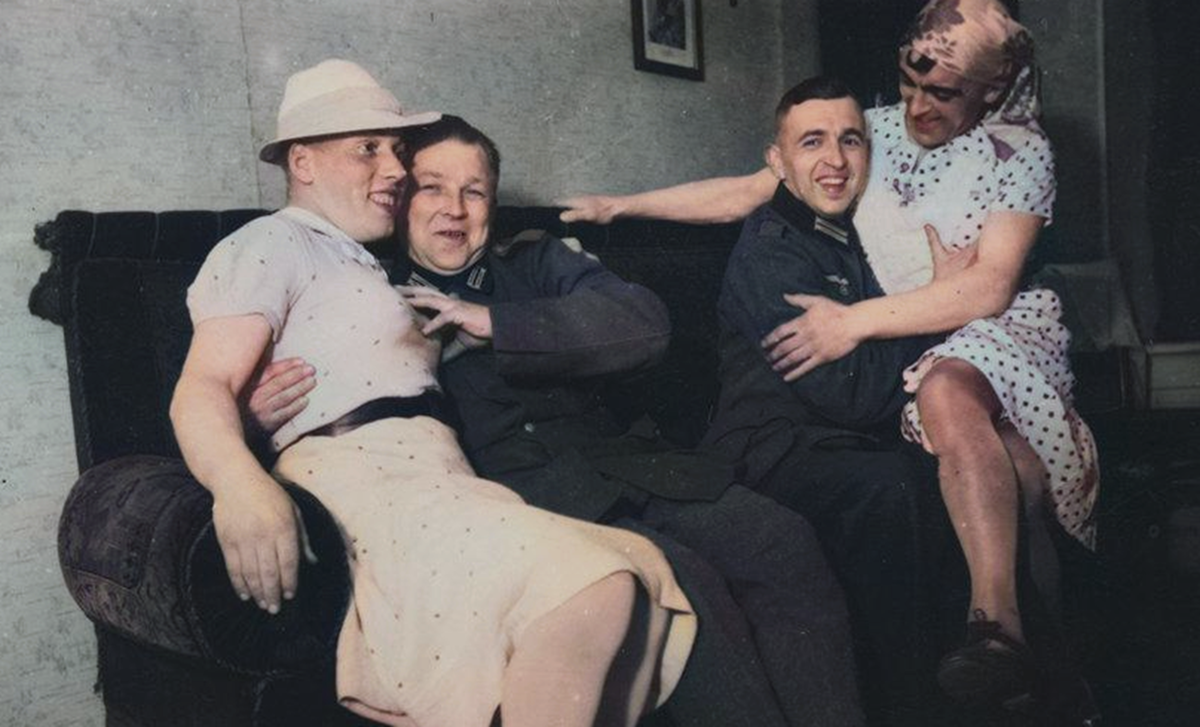 Одна из коллекций "Фрицы в кружевах". Источник фото: яндекс картинки