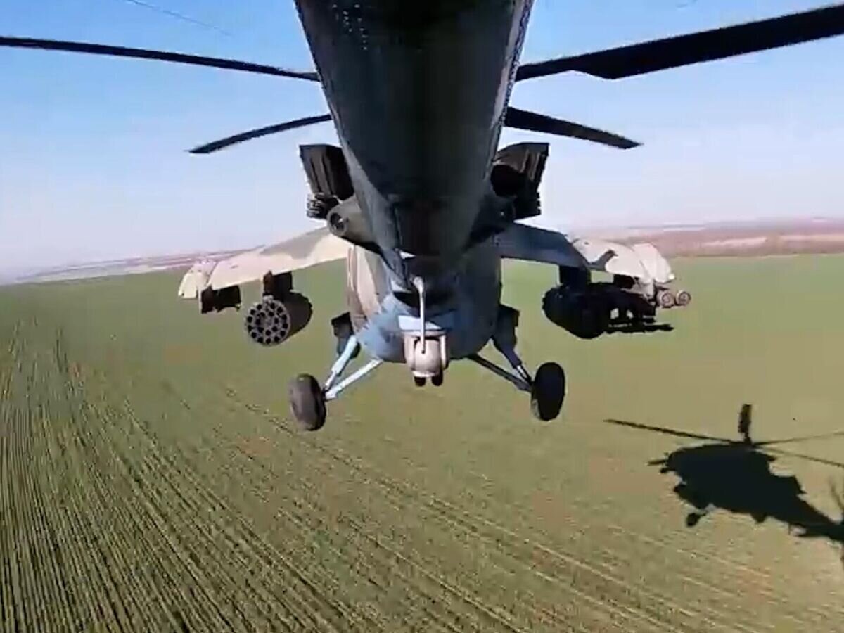    Ракетный удар Ми-35М по опорным пунктам и живой силе ВСУ© Министерство обороны РФ