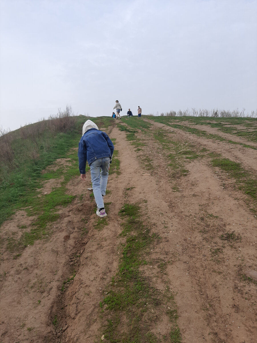 Подъём на Александровскую гору