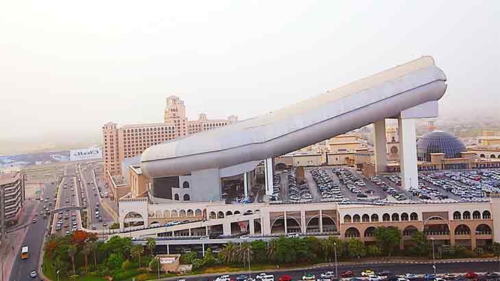  Торговый центр Mall of the Emirates в Дубае.