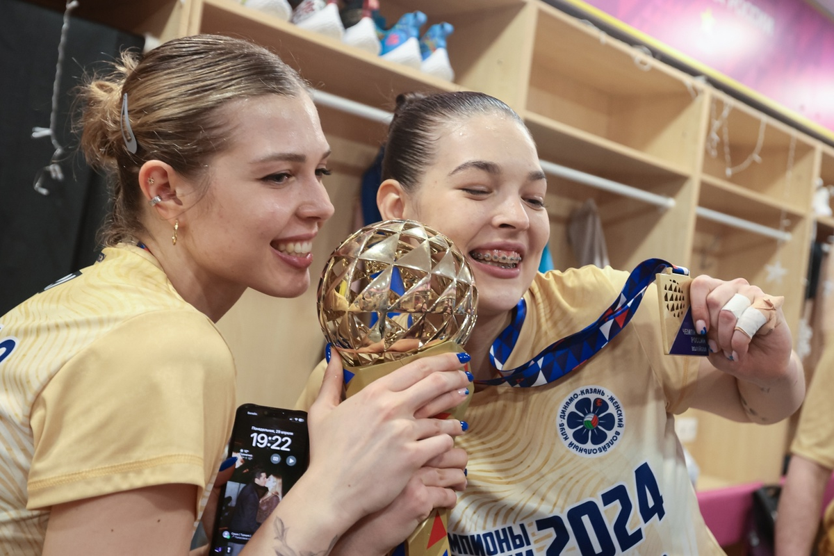 Финал чемпионата России среди женских команд принёс интригу пятиматчевой серии , а чемпионскую развязку обеспечила молодая , но очень перспективная связка, Полина Матвеева.-2