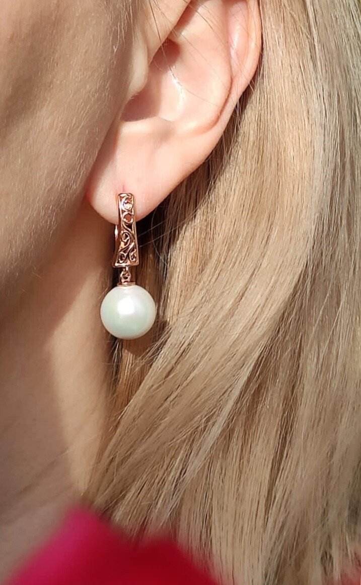 Идеальная посадка серьги на любой мочке уха