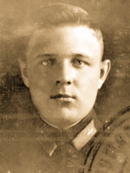 Курсант Пермского военного авиационного училища Дмитрий Васильевич Кокорев, 1938–1939 гг. 