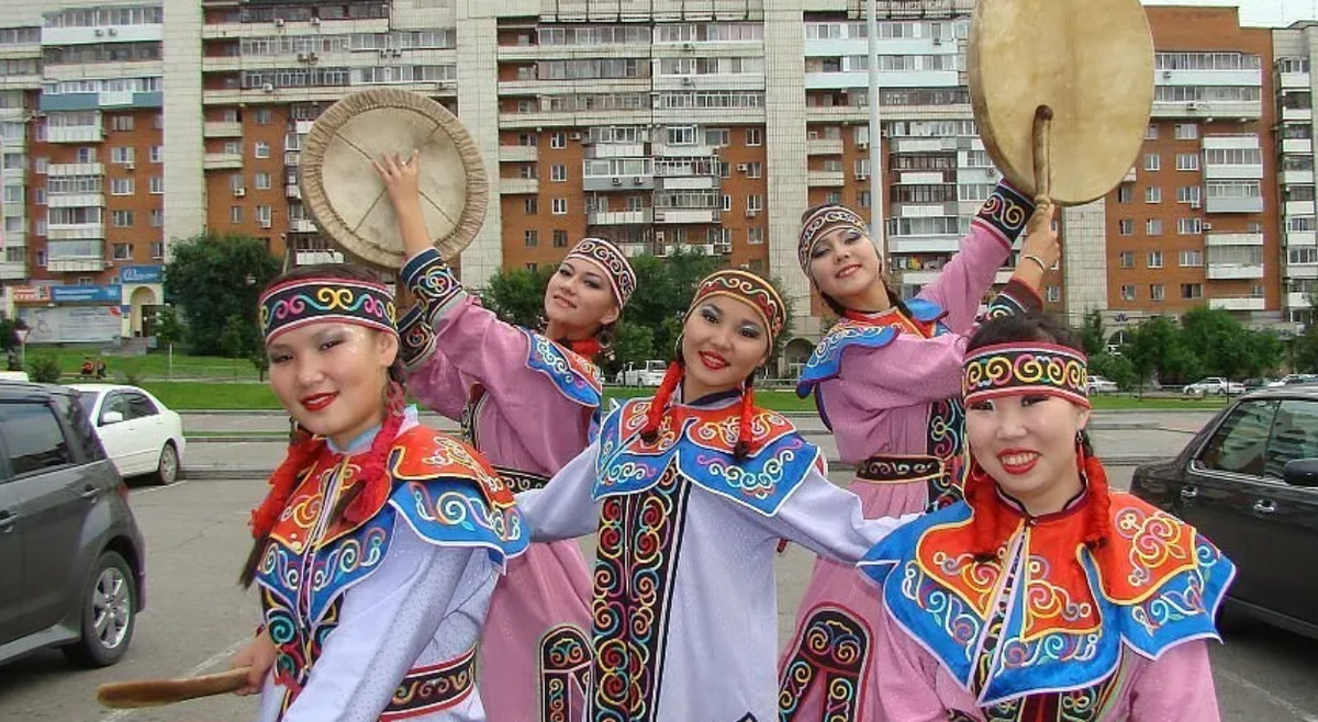 Увезу тебя в тундру, увезу к седым снегам»: рассказываю о нанайцах,  удивительном народе, давшем миру Кола Бельды и Дерсу Узала | Этобаза | Дзен