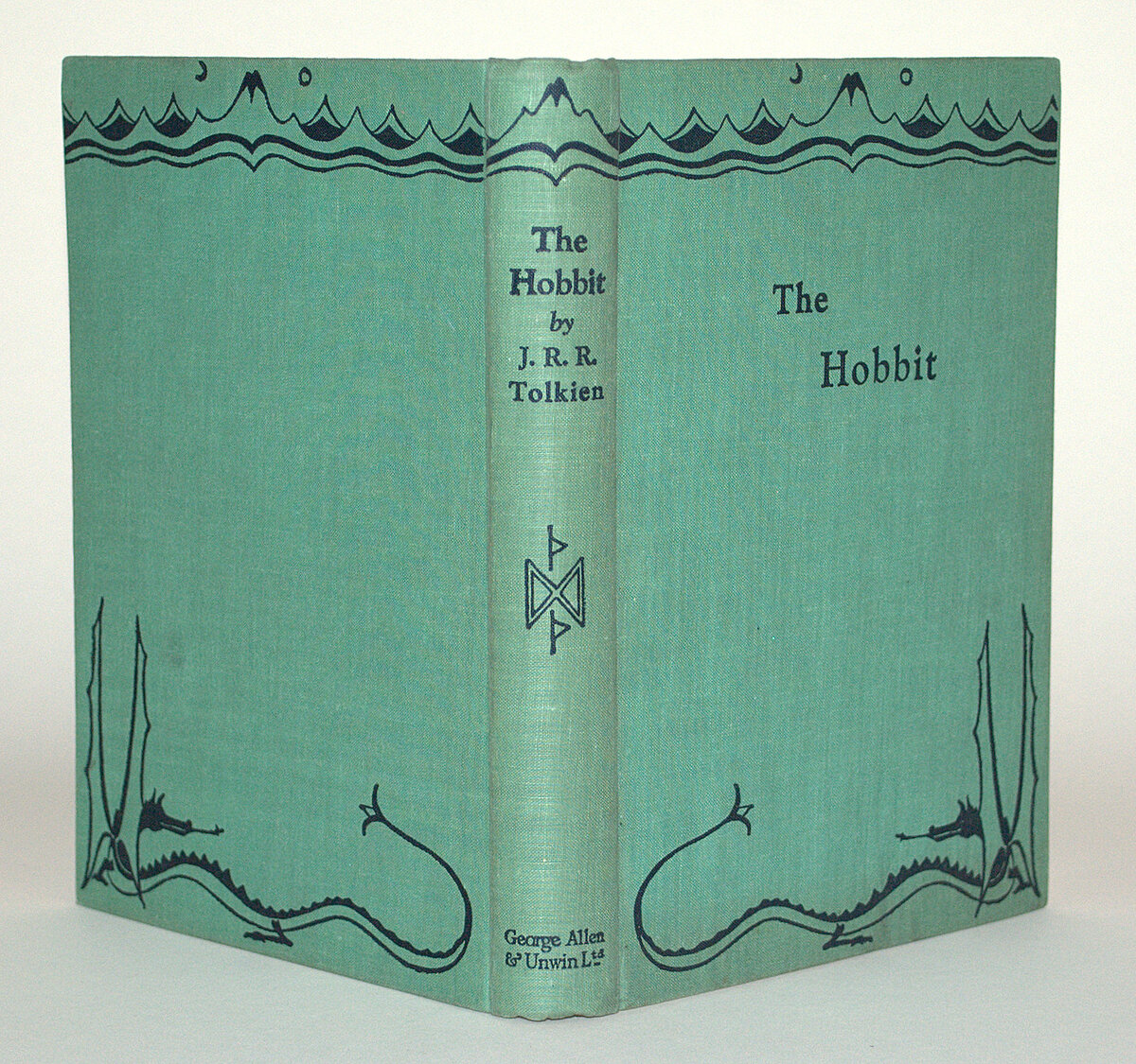 «Хоббит, или Туда и Обратно», самое первое издание. С авторским изображением дракона