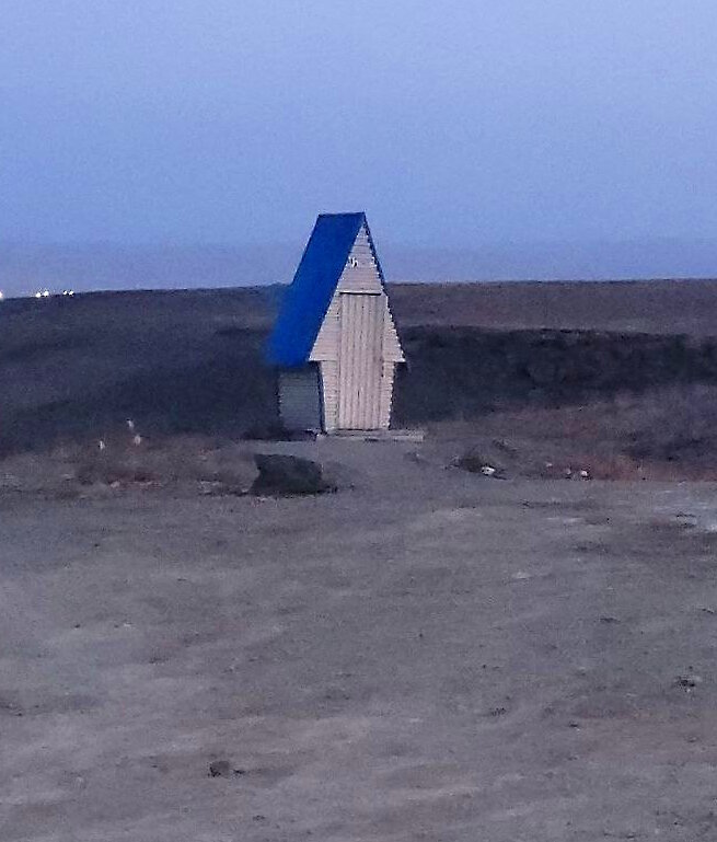 У въезда в город, рядом с Каменным городком, есть вот такое