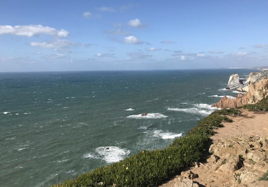 Океан. Атлантика. Мыс Рока — самая западная точка Евразии