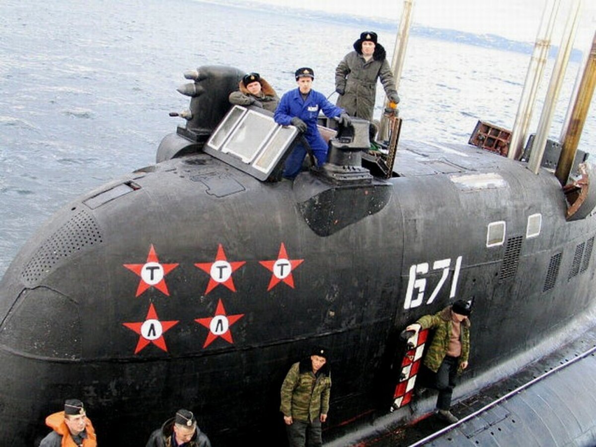 ПЛАБ 671РТМК. Петрозаводск, Мотовский залив, 2004 г - Блажков. Фото: Блажков / https://forums.airbase.ru/