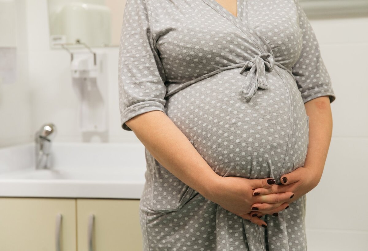    Уволенным при ликвидации компани беременным поднимут размер пособия