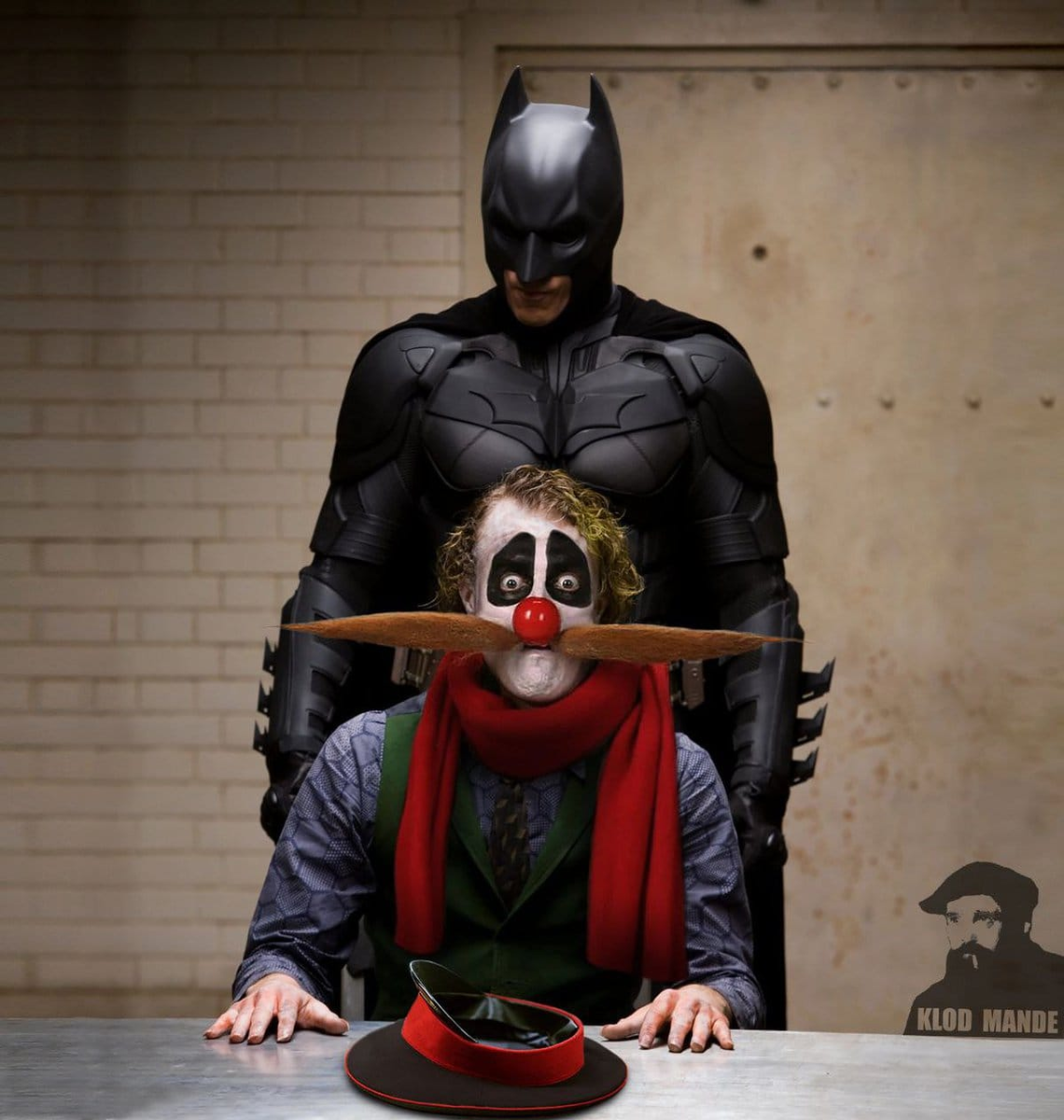 - Эй, мужик, не надо мне вообще никакого массажа! Уходи! Коллаж Кlod Mande.