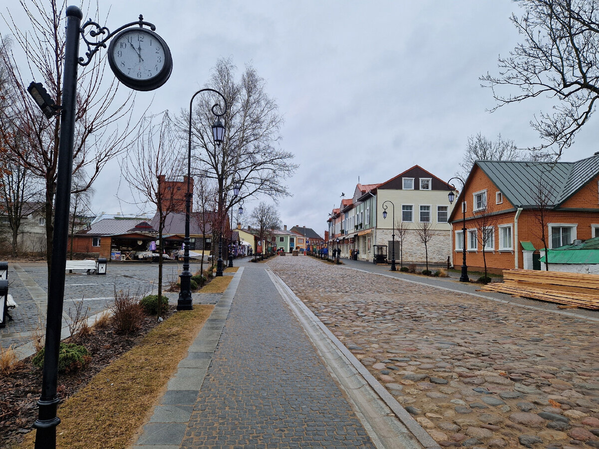 Город Печоры. Международная улица.