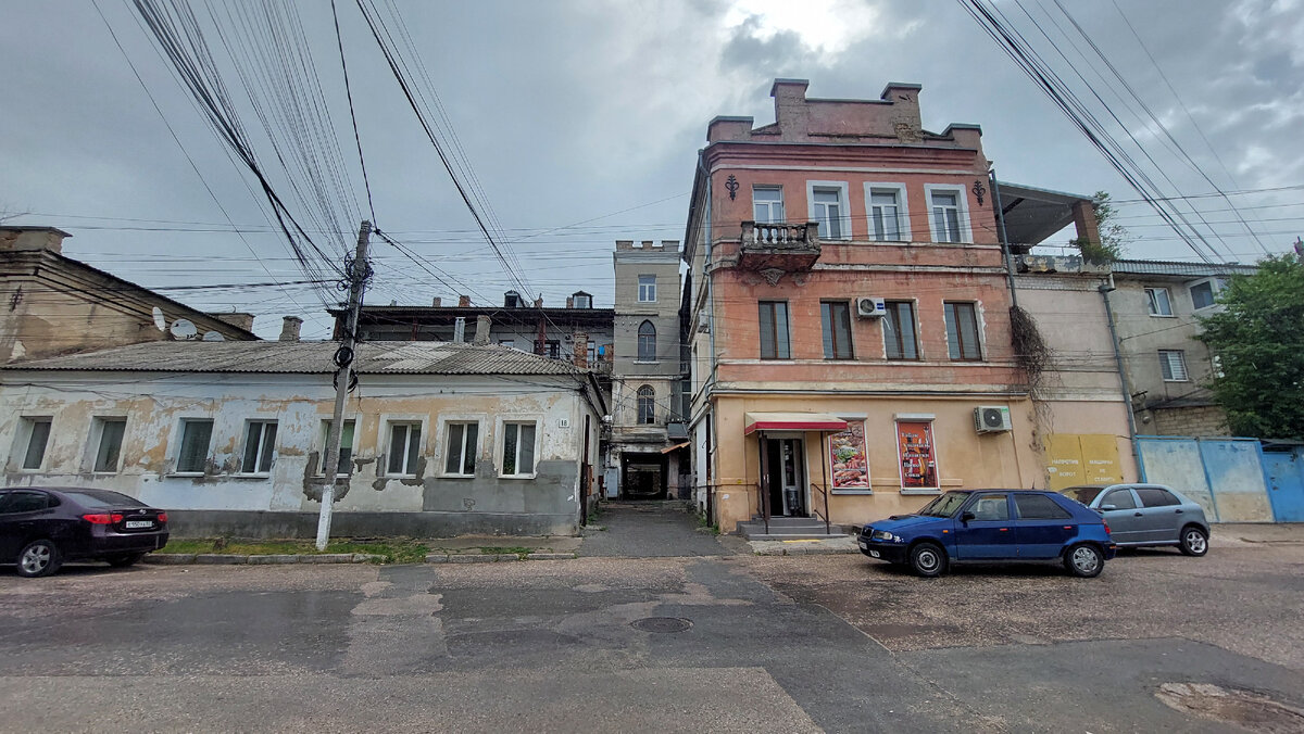 Симферополь, улица Ефремова, 18 | © yoklmnru