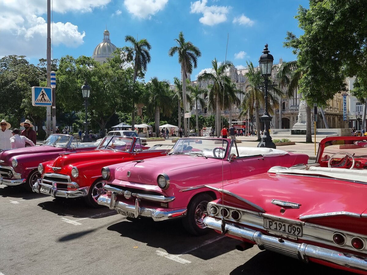 Местный ретроавтопарк