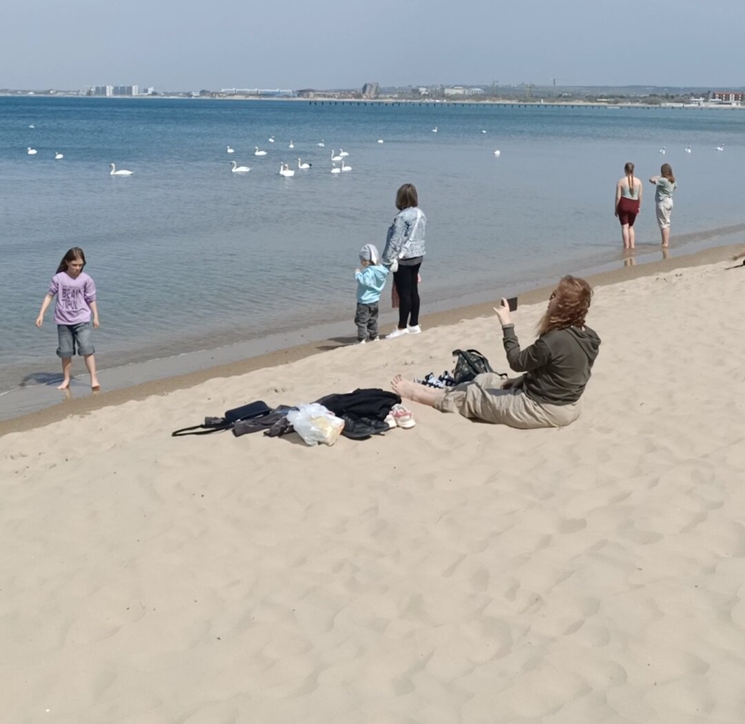 песок теплый, море холодное