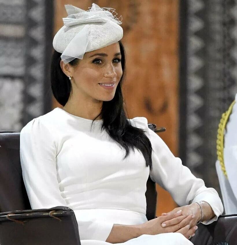 Меган Маркл в роли герцогини... Источник фото: fishki.net