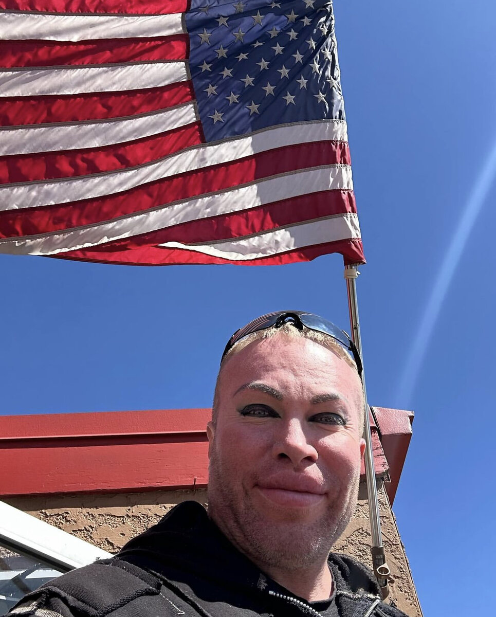 Саша Шпак в США.